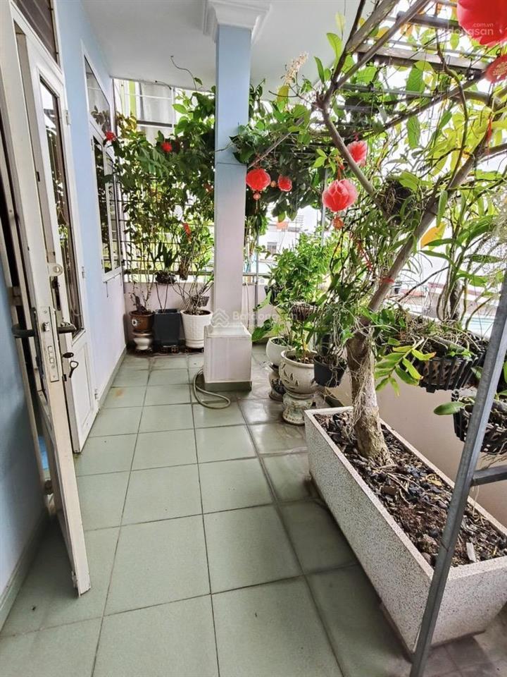 Nhà 6 x 16m, xây 5 tầng  đường nguyễn văn đậu  giá 13,7 tỷ