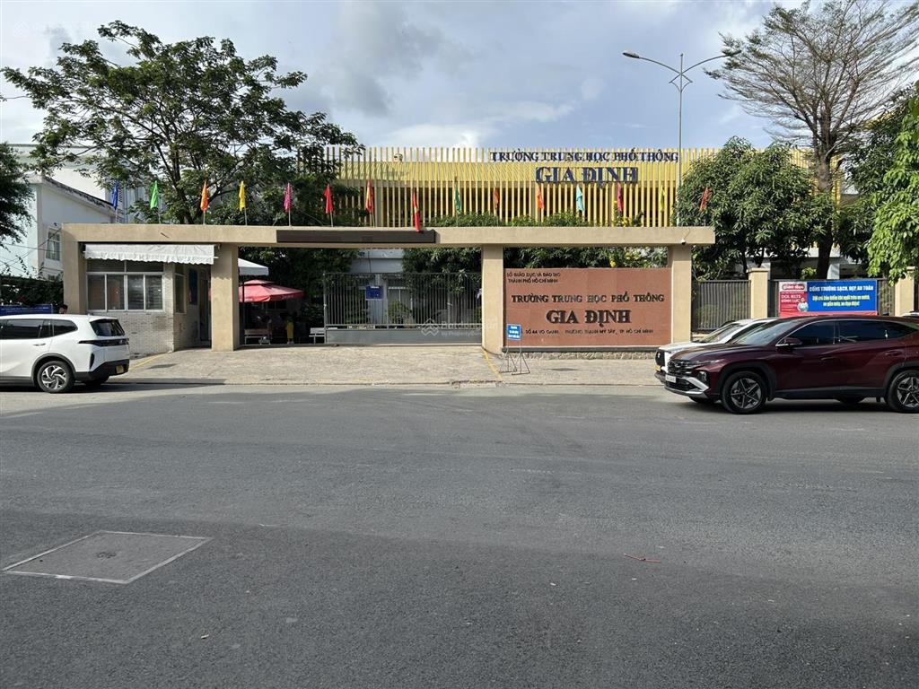 Nhà 80m, xây 5 tầng  khu vip đường võ oanh  18 tỷ