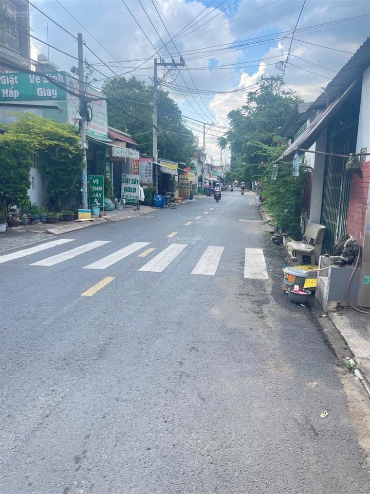 Bán nhà phường bình trưng đông giá 9.9 tỷ