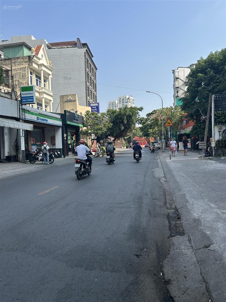 Nhà  đường 2 ô tô tránh  p. thảo điền  bán 9,5 tỷ