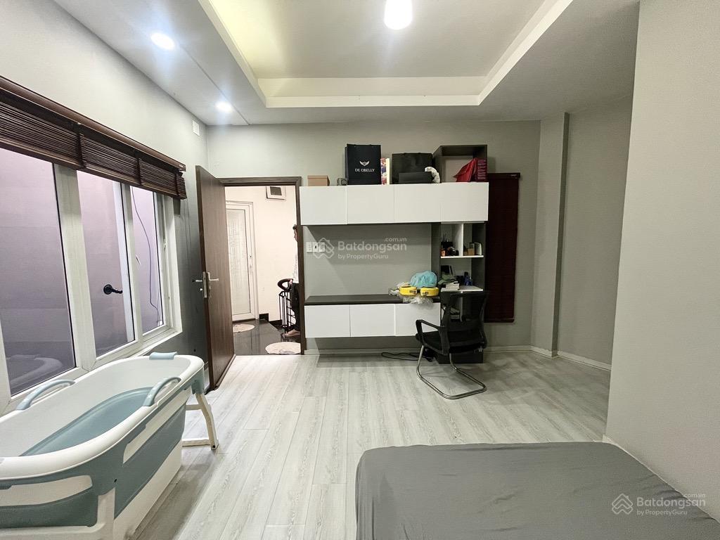 Nhà  đường 2 ô tô tránh  p. thảo điền  bán 9,5 tỷ