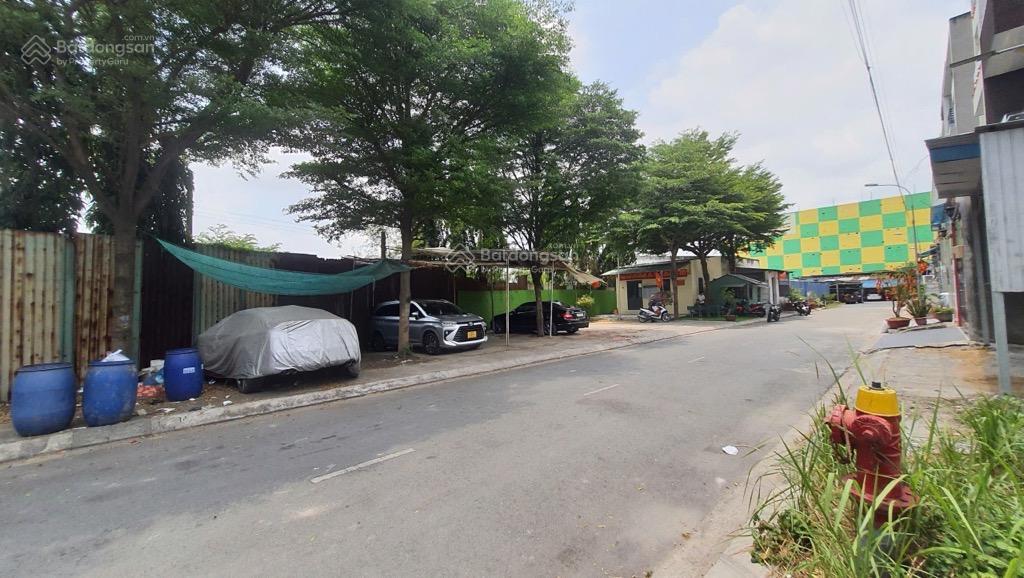 Bán 1200m2 đất mặt tiền đường lê ngung  p. tân tạo a  giá 50 tỷ