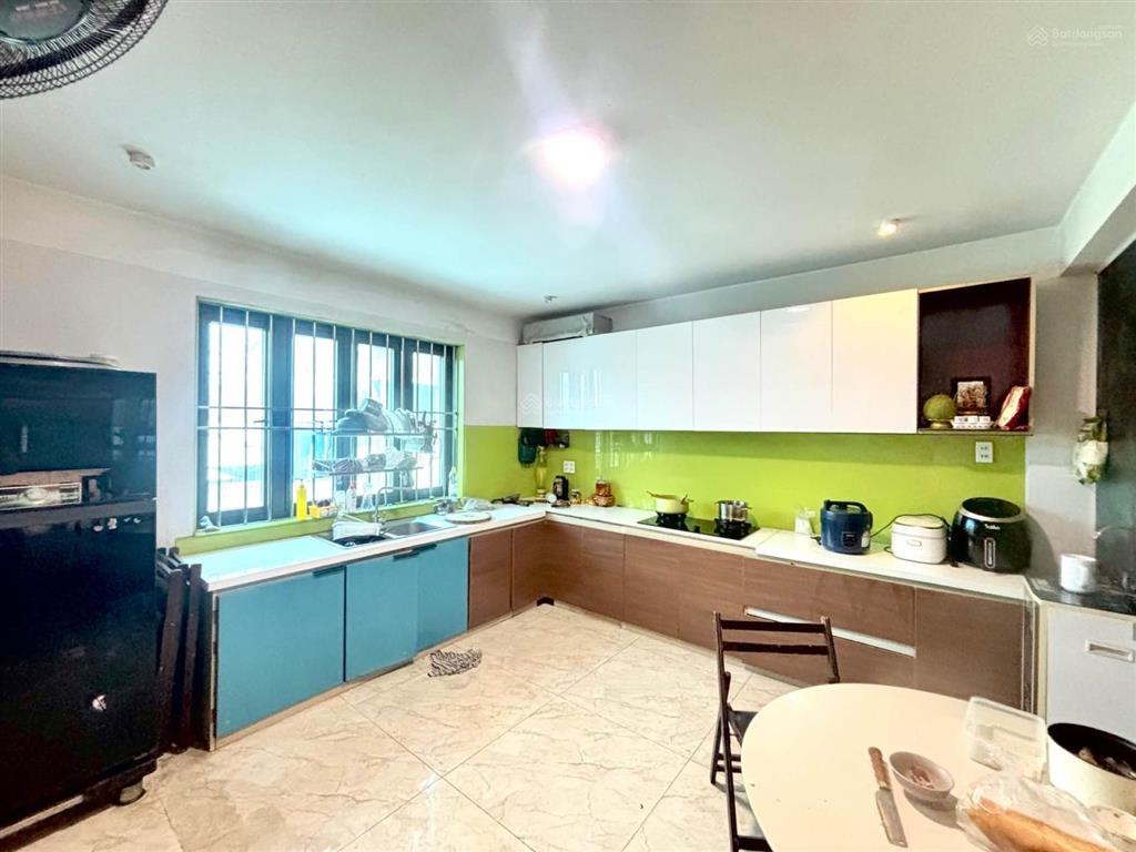 Nhà 94m2, xây 5 tầng, mặt tiền đường nguyễn duy trinh gía 12 tỷ