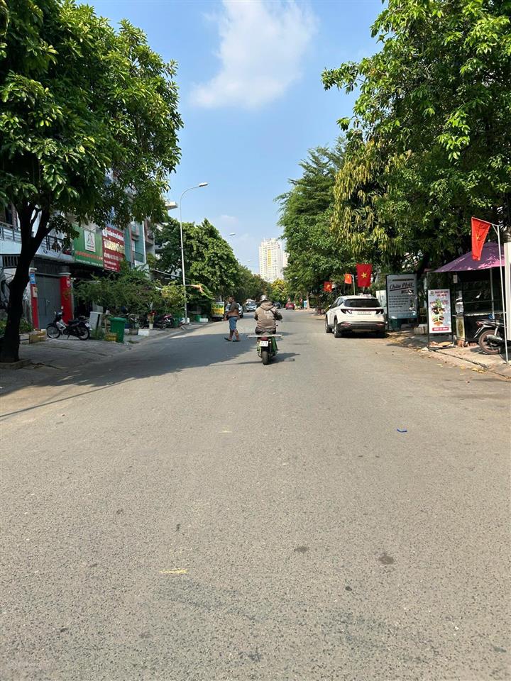 Bán nhà mặt tiền đường bùi tá hán phường an phú quận 2