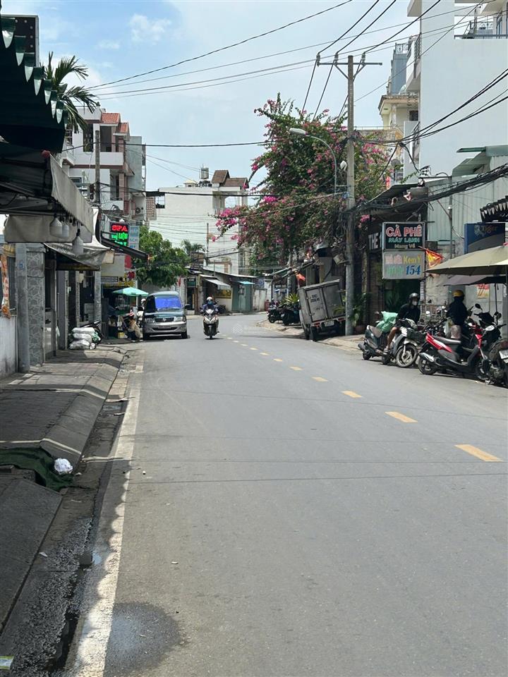 Bán nhà mặt tiền đường số 11 gần đường 39 và nguyễn tuyển, 50m, 3 tầng, 6.2 tỷ