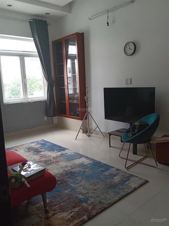 Nhà 5 tầng, cạnh lê văn thịnh và nguyễn duy trinh  bán 8,6 tỷ