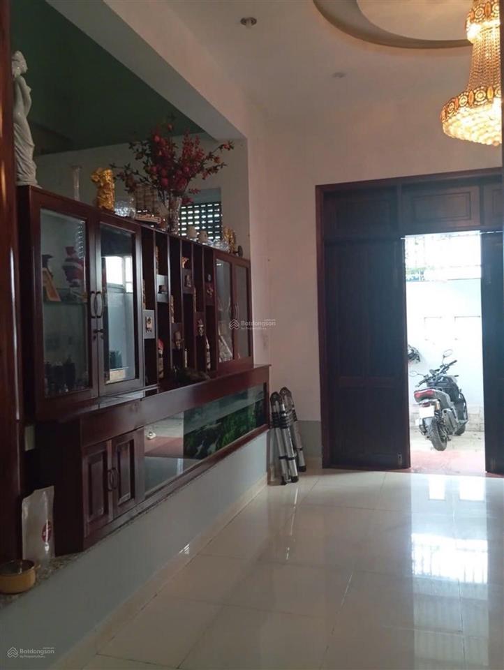 Nhà 5 tầng, cạnh lê văn thịnh và nguyễn duy trinh  bán 8,6 tỷ
