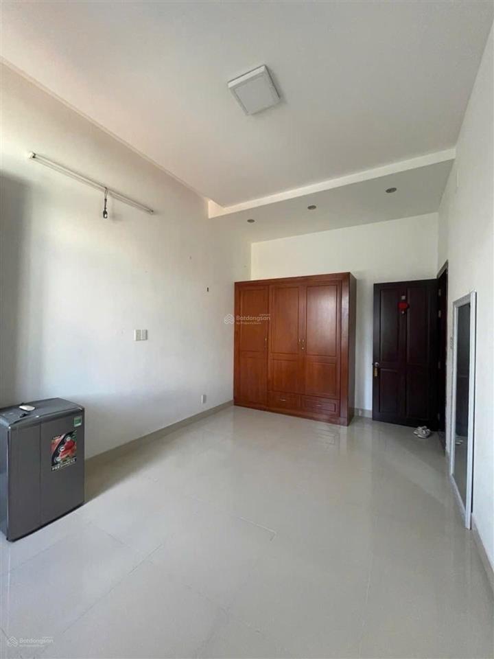 Nhà 7 x 17m  xây 4 tầng  khu nguyễn thị định  bán 7.2 tỷ