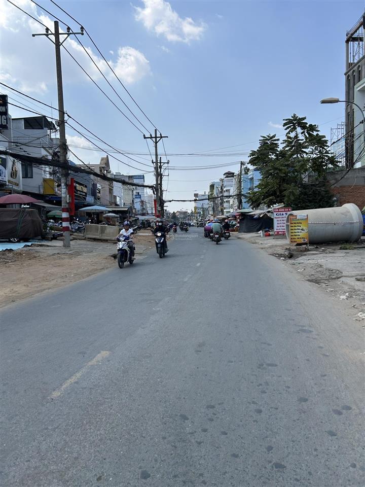 Nhà 7 x 17m  xây 4 tầng  khu nguyễn thị định  bán 7.2 tỷ