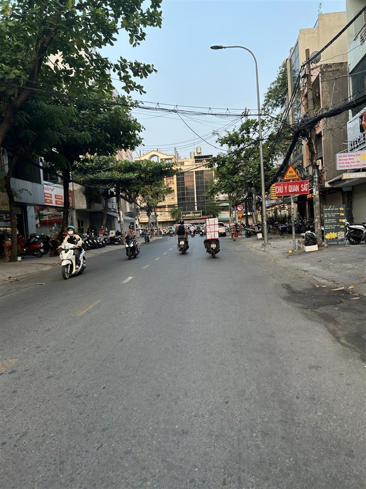 Nhà 84m, xây 3 tầng, bùi đình túy, 12,3 tỷ