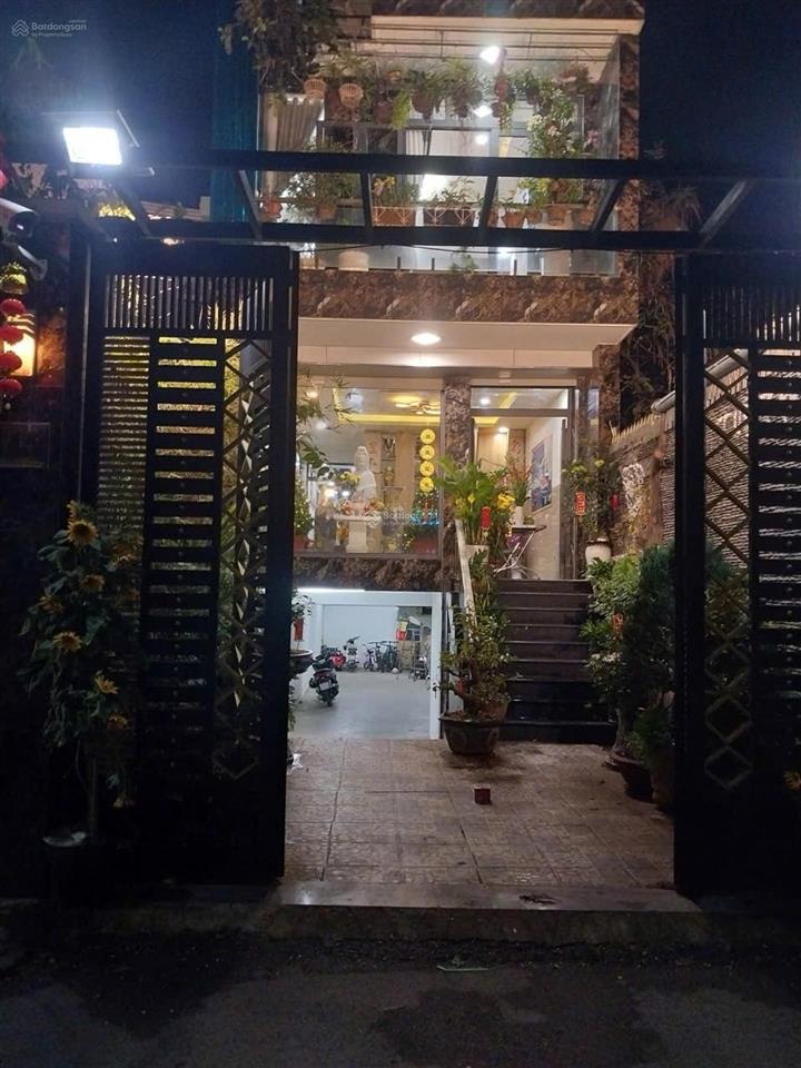 Nhà 125m, 5 tầng, gần đường nguyễn duy trinh, 10 tỷ