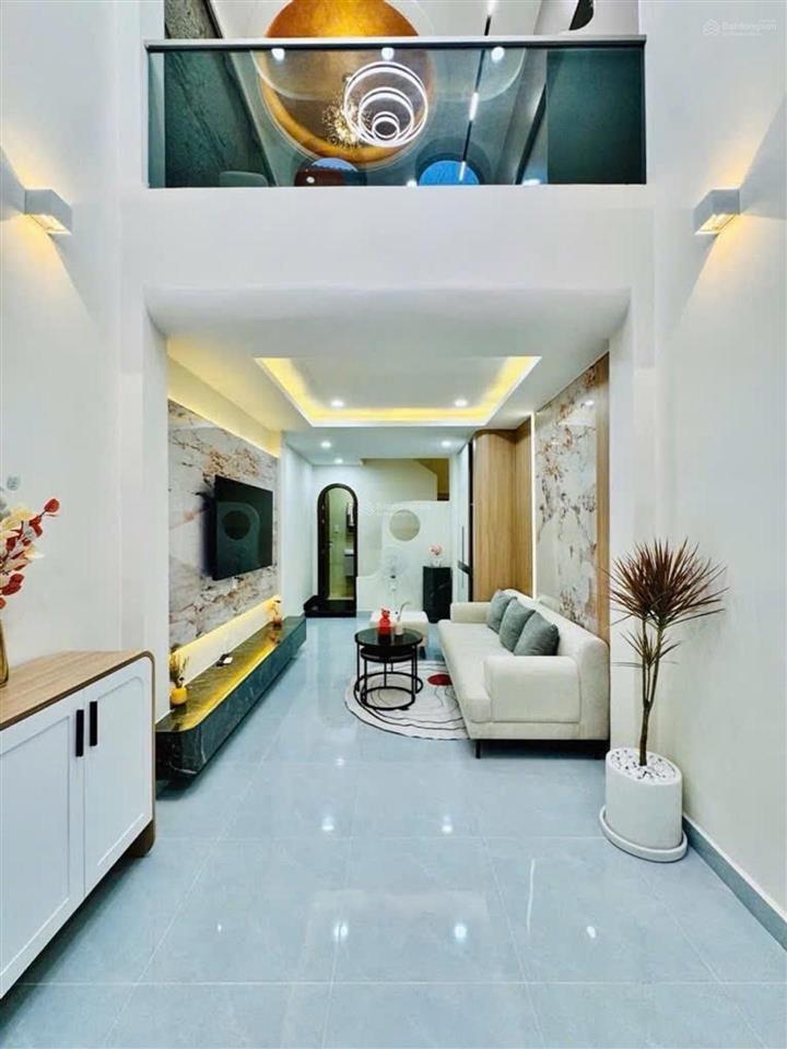 Nhà 30m2, 5 tầng, bùi hữu nghĩa, 6,2 tỷ