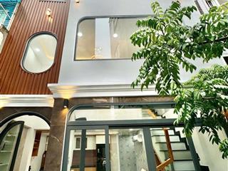 Nhà 31m², 5 tầng, đường lê quang định, 7.6 tỷ