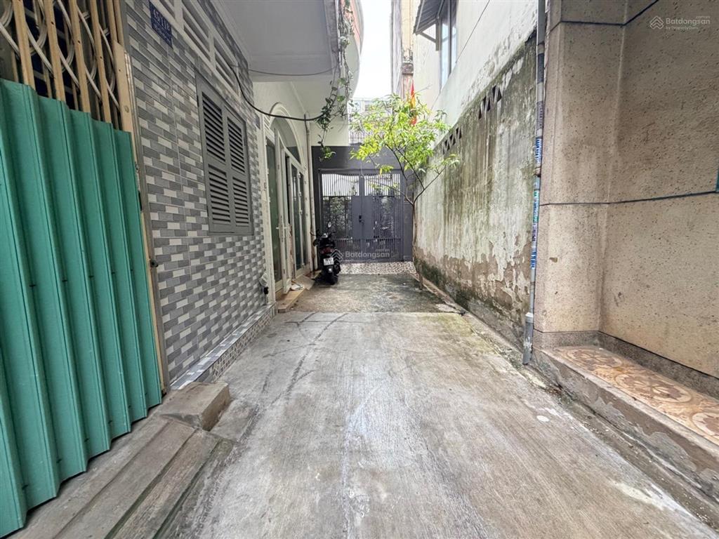 Nhà 50m, 3 tầng, nguyễn văn lạc, 6.5 tỷ
