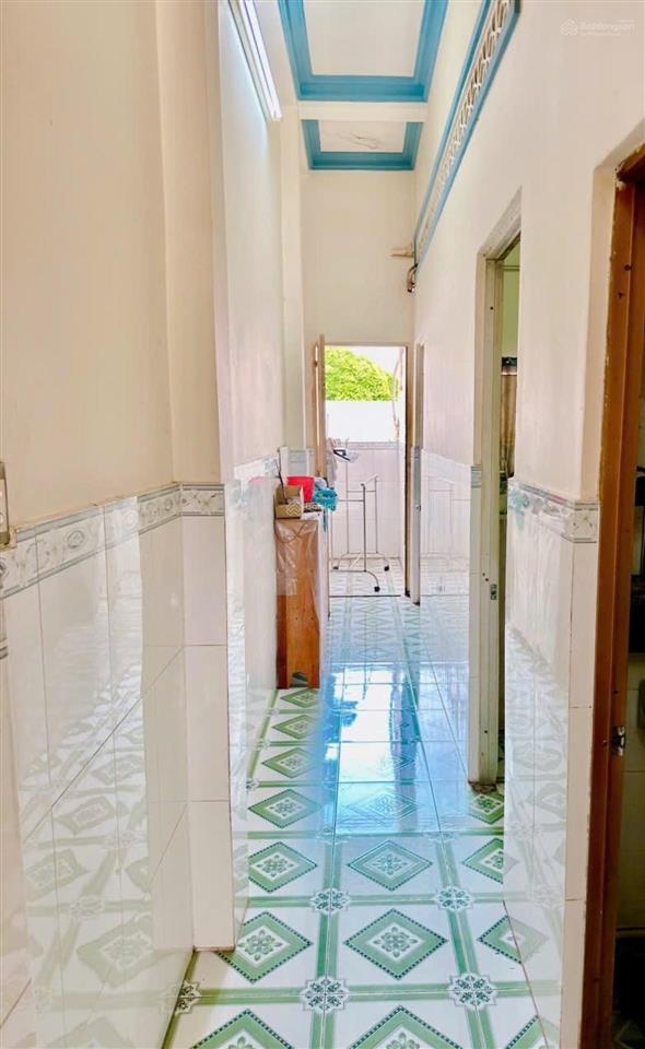 Bán nhà đối diện công viên đường số 18a gần đỗ xuân hợp 8,9 tỷ