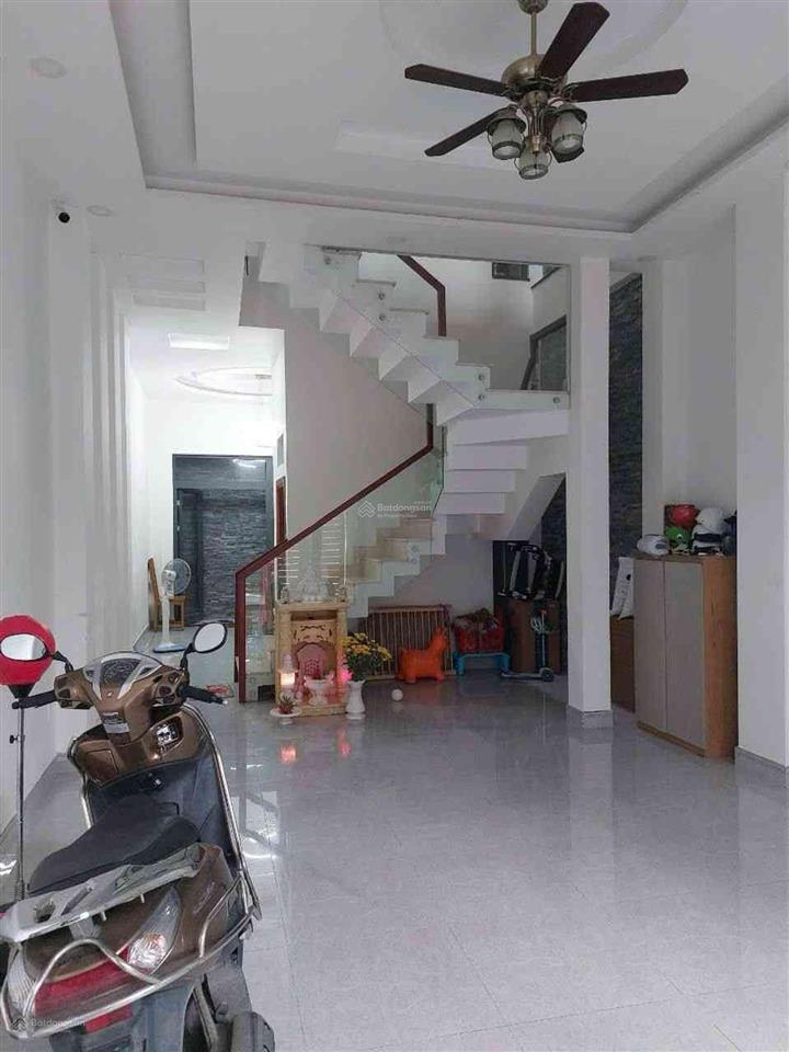 Nhà 82m, xây 4 tầng, gần bưng ông thoàn, 7.3 tỷ