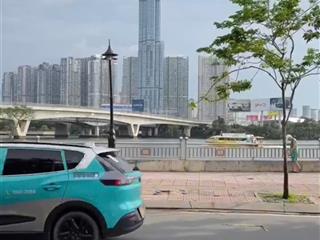 Bán nhà cách đường nguyễn văn hưởng 20m phường thảo điền