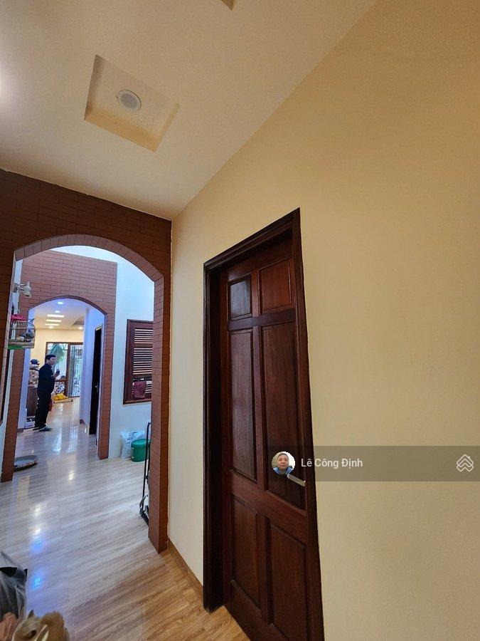 Mặt phố thuỵ khuê 134m2 2 mặt tiền xây building 7 tầng