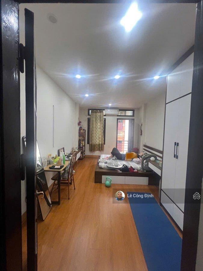 Lô góc  34m  nhà đẹp  ngõ thông  lạc long quân  hơn 8 tỷ