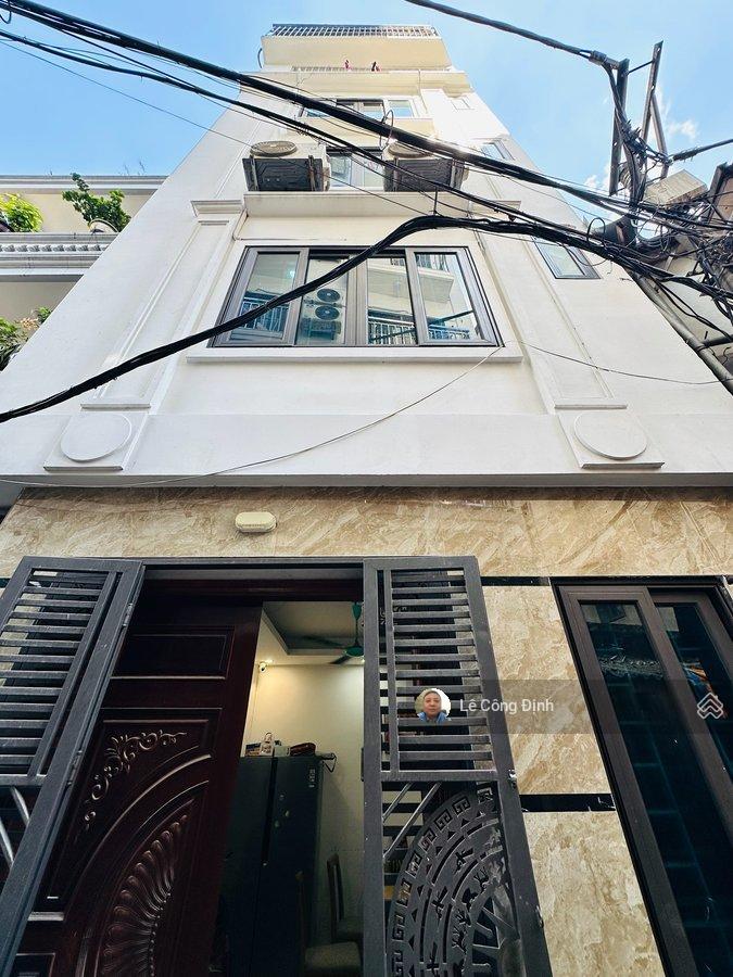 Lô góc thoáng sáng  6 tầng  full nội thất  lạc long quân  9.3 tỷ