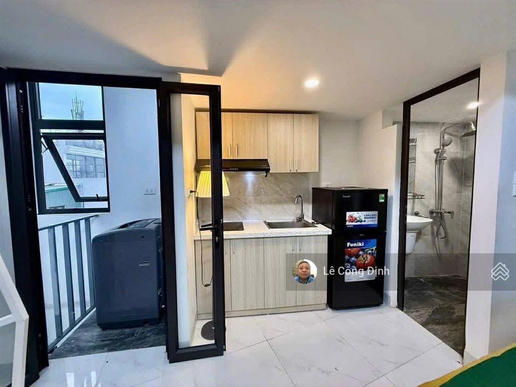 Bán toà căn hộ lạc long quân  tây hồ  148m  9 tầng  thang máy  view hồ tâydòng tiền 200tr/th