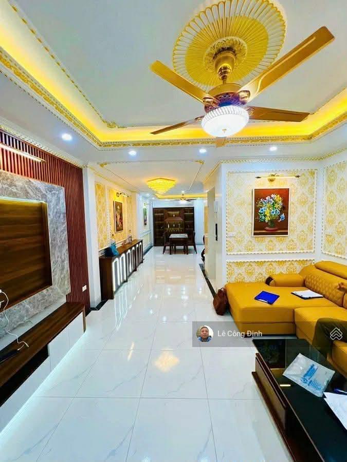 Bán nhà lô góc võ chí công tây hồ 61m 6 tầng thang máy mt 5.5m full nội thất hơn 16 tỷ