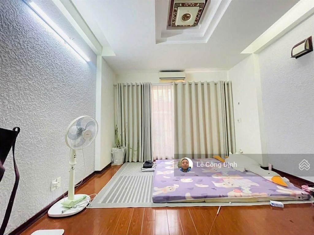 Bán nhà lạc long quân  tây hồ  52m  5 tầng 1 hầm  mt 4.3m  ngõ thông  ô tô 7 chỗ  hơn 18 tỷ