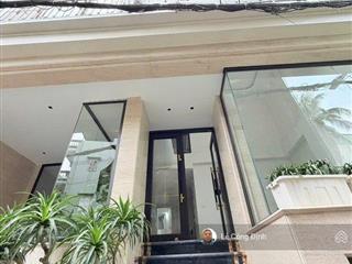 Căn hộ dịch vụ vĩnh phúc ba đình 108m 10 tầng thang máy dòng tiền gần 3 tỷ/năm
