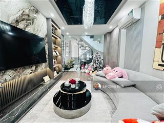 Bán nhà lạc long quân  tây hồ  44m  5 tầng  nhà đẹp  ngõ thông  ô tô đỗ cửa  15 tỷ