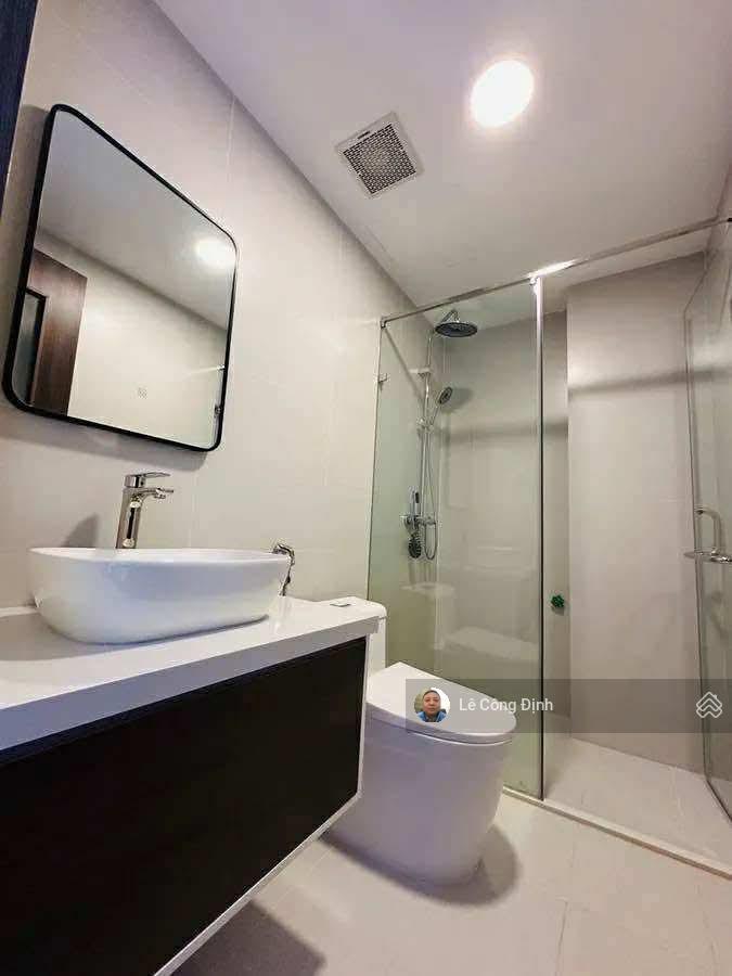 Bán nhà lạc long quân tây hồ 72m2 5 tầng thang máy nhà mới đẹp hơn 15 tỷ