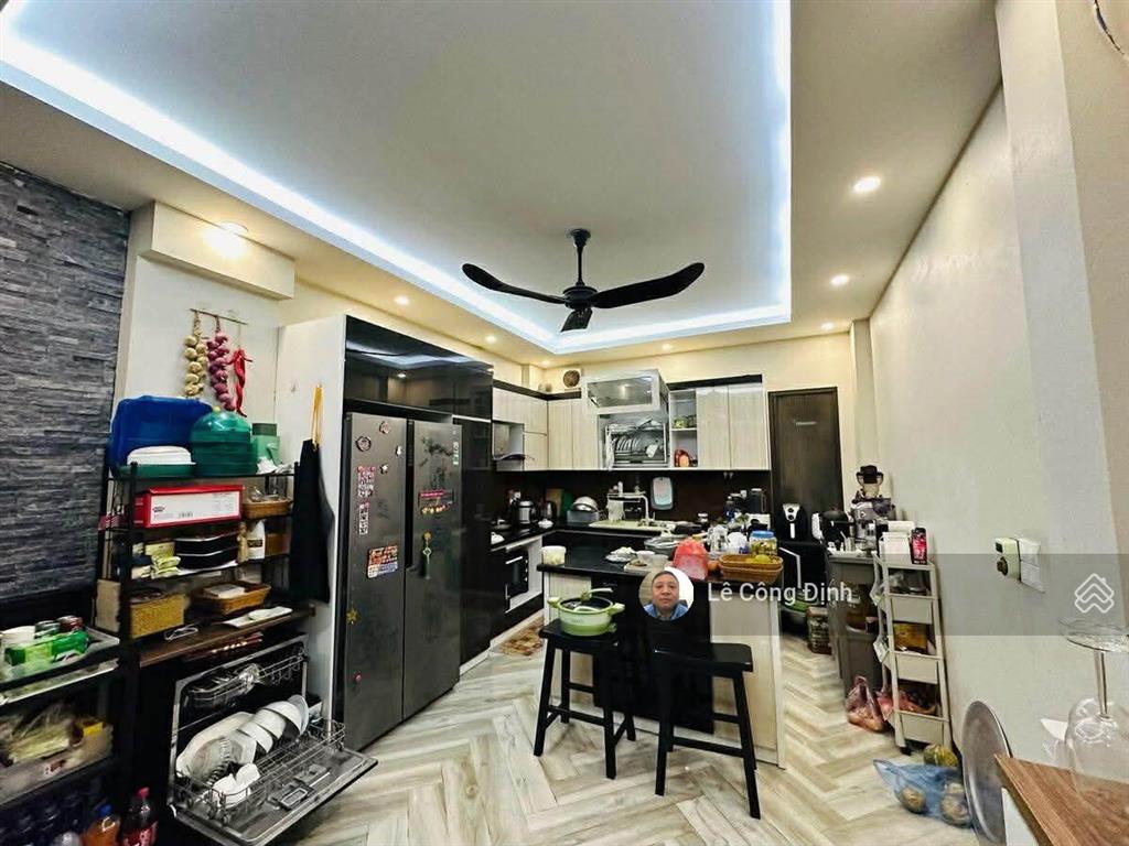 Văn cao  ba đình  59m2  6 tầng thang máy  ngõ thông nông rộng  sắp ra mặt phố  hơn 18 tỷ