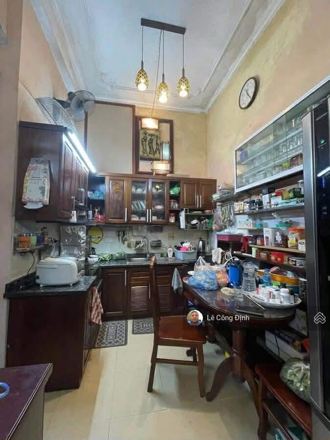 Hoàng hoa thám  ba đình  48m2  5 tầng  mt 5m  nhà đẹp  ngõ thông  nhỉnh 11 tỷ