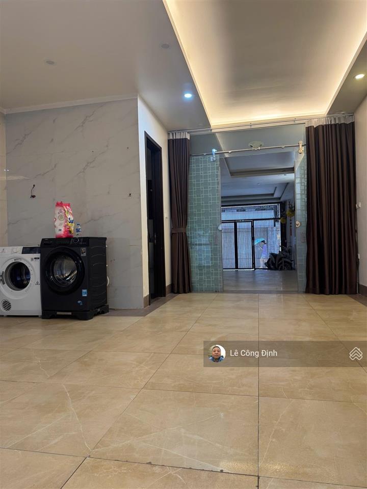 Bán tòa apartment liễu giai  ba đình  101m  9 tầng  thang máy  mt 5.5m  gara ô tô  hơn 60 tỷ