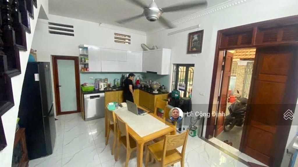 Bán nhà đất lạc long quân  tây hồ  118m2  mặt tiền 11m  ngõ ô tô  hơn 25 tỷ