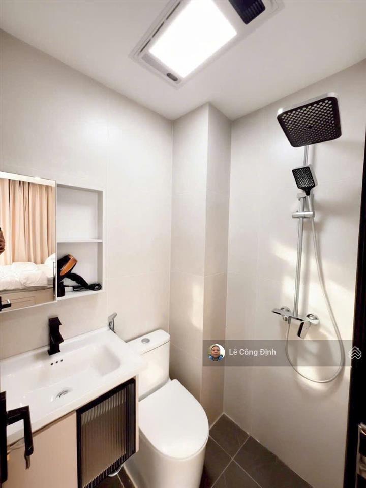 Chdv hoàng hoa thám  ba đình  81m  7 tầng thang máy  17 phòng  100tr/tháng  nhỉnh 19 tỷ