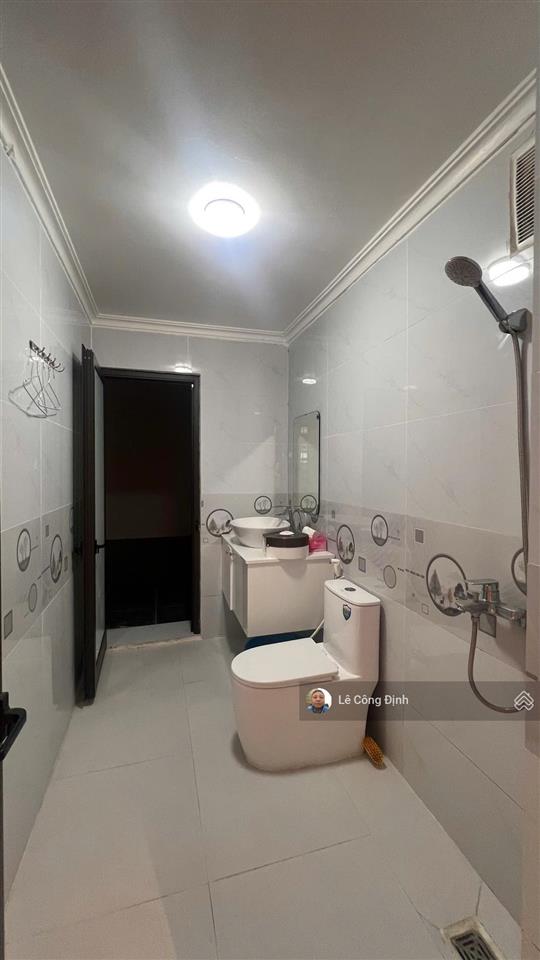 Bán nhà thụy khuê  tây hồ  101m  5 tầng  thang máy  mt 9.5m  lô góc  51 tỷ
