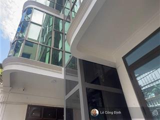Bán nhà thụy khuê  tây hồ  101m  5 tầng  thang máy  mt 9.5m  lô góc  51 tỷ
