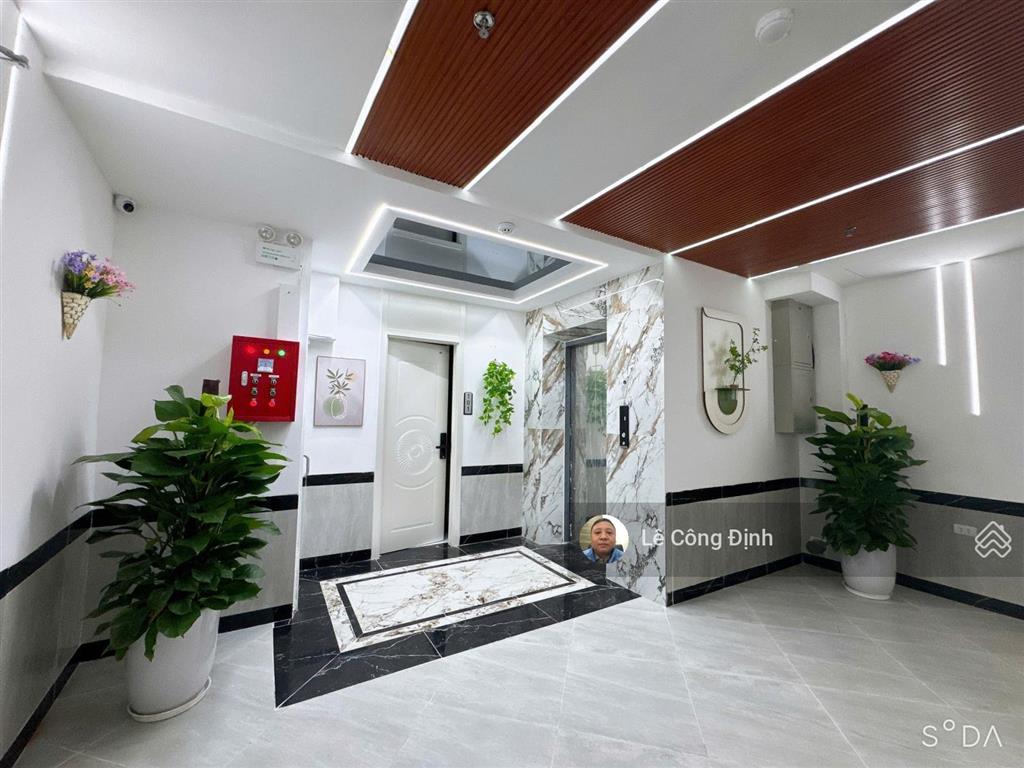 Bán tòa chdv  đội cấn  ba đình  84m  8 tầng thang máy  18 phòng  130tr/th  hơn 26 tỷ