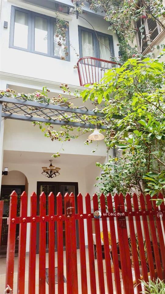 Bán đất tặng nhà 2 tầng  đội cấn  ba đình  75m  hơn 15 tỷ