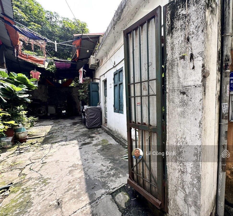 Bán đất võng thị  tây hồ  188m  mt 11m  ngõ ô tô  hơn 40 tỷ