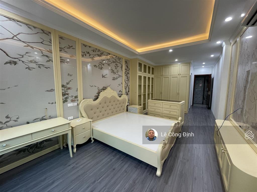 Bán nhà lạc long quân  tây hồ  62m2  7 tầng + tum  thang máy  gara ô tô  nhỉnh 20 tỷ