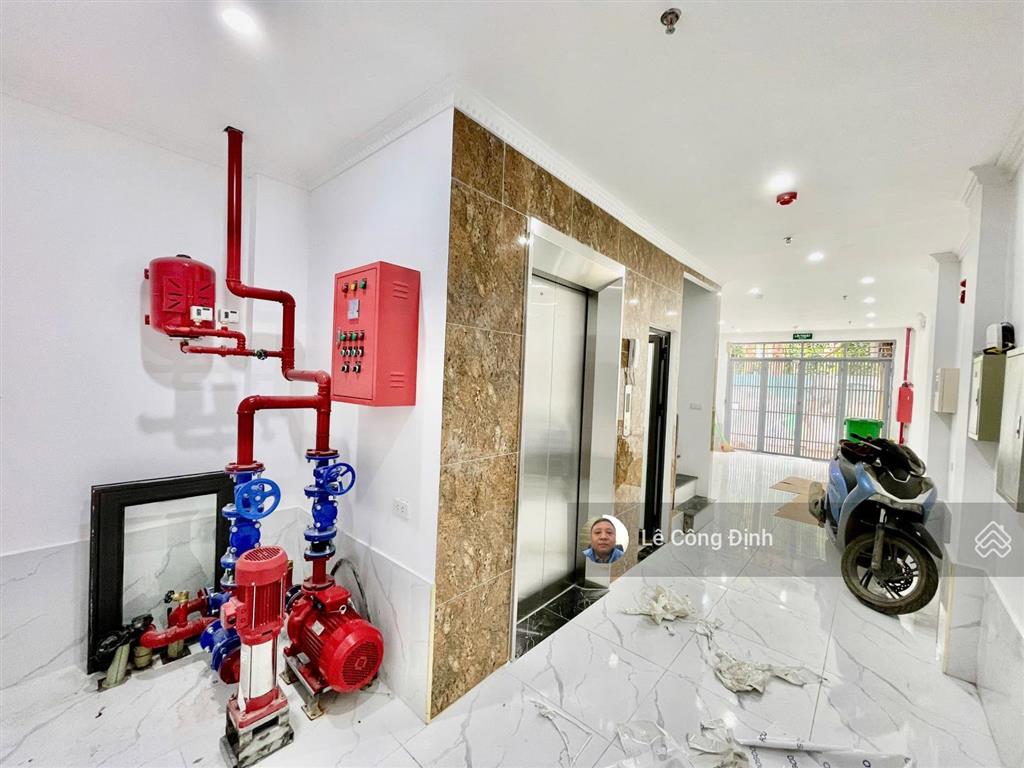 Bán ccmn hoàng hoa thám  ba đình  62m  7 tầng thang máy  13 phòng  14.5 tỷ ngõ thông gần phố