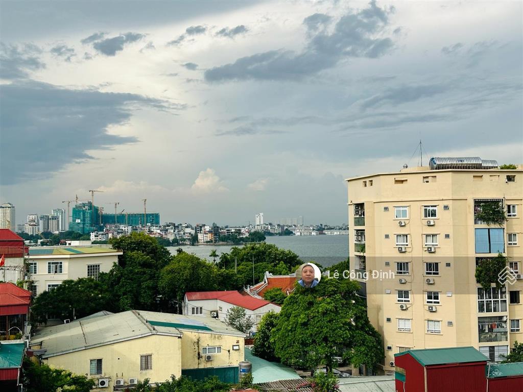 Bán ccmn view hồ tây  63m  6 tầng thang máy  10 phòng  hơn 14.8 tỷ