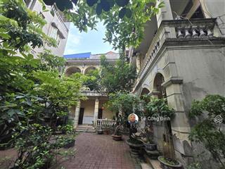 Bán biệt thự sân vườn  đê la thành  ba đình  338m  hơn 50 tỷ