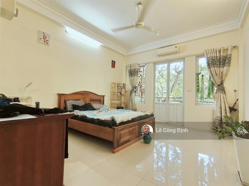 Bán nhà đội cấn  ba đình  95m2  4 tầng  16 tỷ  168tr/m2
