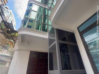 Mặt phố thụy khuê  tây hồ  101m  6 tầng  thang máy  mt 9.5m  lô góc  vỉa hè  ô tô  39.9 tỷ