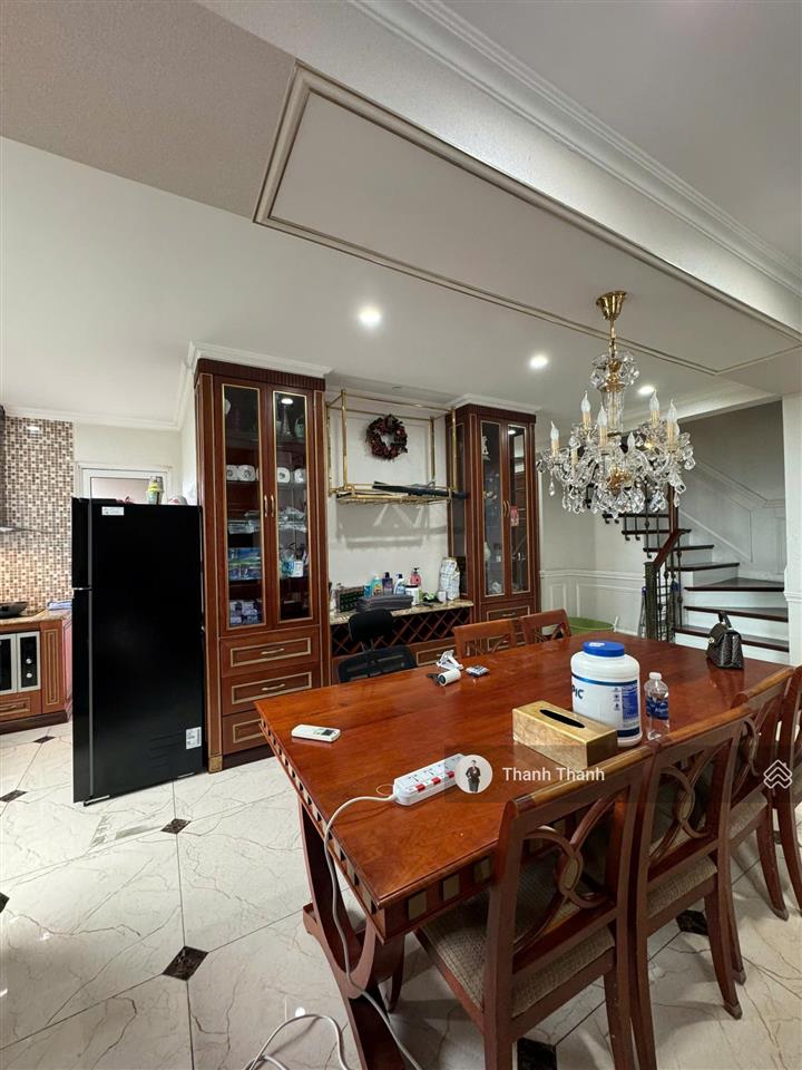 Duplex 5 phòng ngủ vista verde giá tốt, suất đầu tư không thể bỏ qua.  0977 680 *** gặp ms thanh