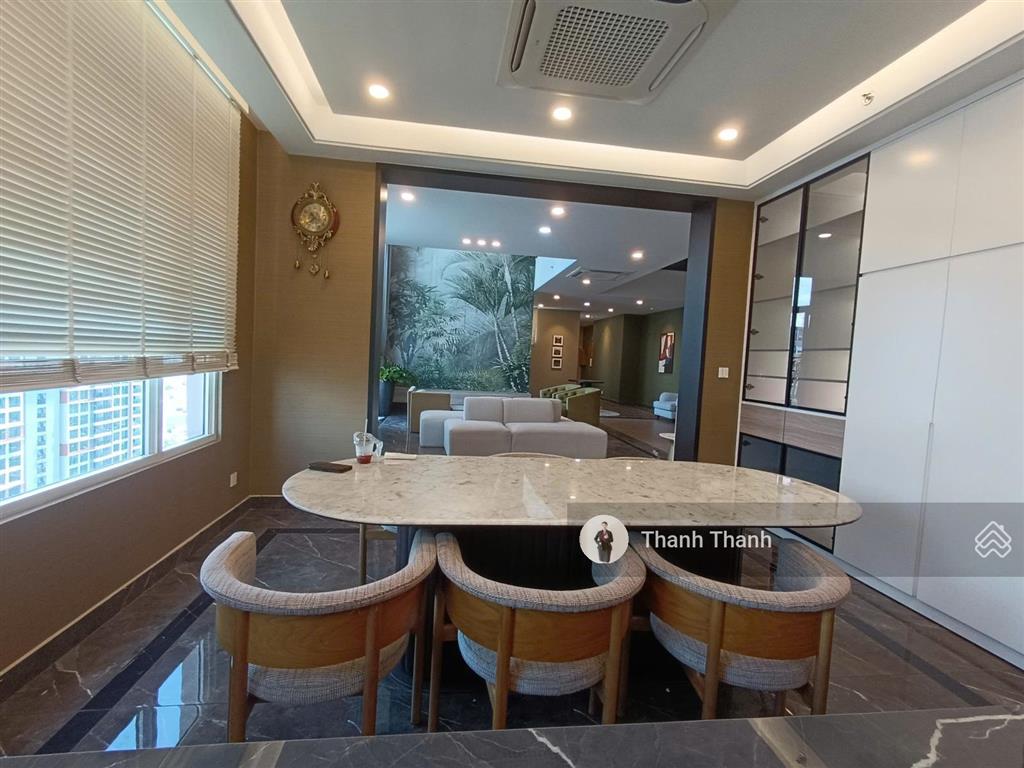 Đẹp tuyệt|| bán penthouse 5 phòng ngủ vista verde 424m2 giá 39,8 tỷ còn thương lượng.  0977 680 ***