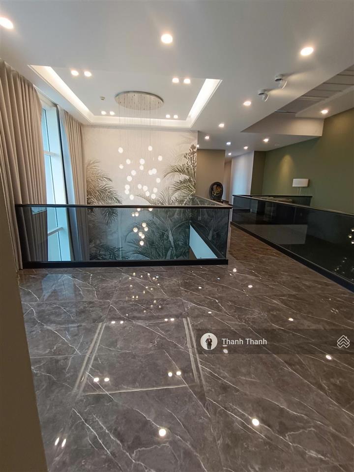 Đẹp tuyệt|| bán penthouse 5 phòng ngủ vista verde 424m2 giá 39,8 tỷ còn thương lượng.  0977 680 ***