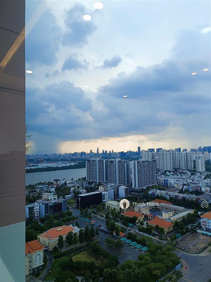 Đẹp tuyệt|| bán penthouse 5 phòng ngủ vista verde 424m2 giá 39,8 tỷ còn thương lượng.  0977 680 ***